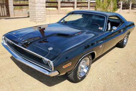 1970 Dodge HEMI Challenger RT-credit-barrett-jackson