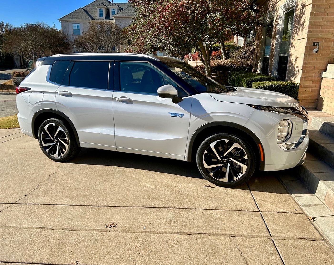 Mitsubishi outlander online phev review