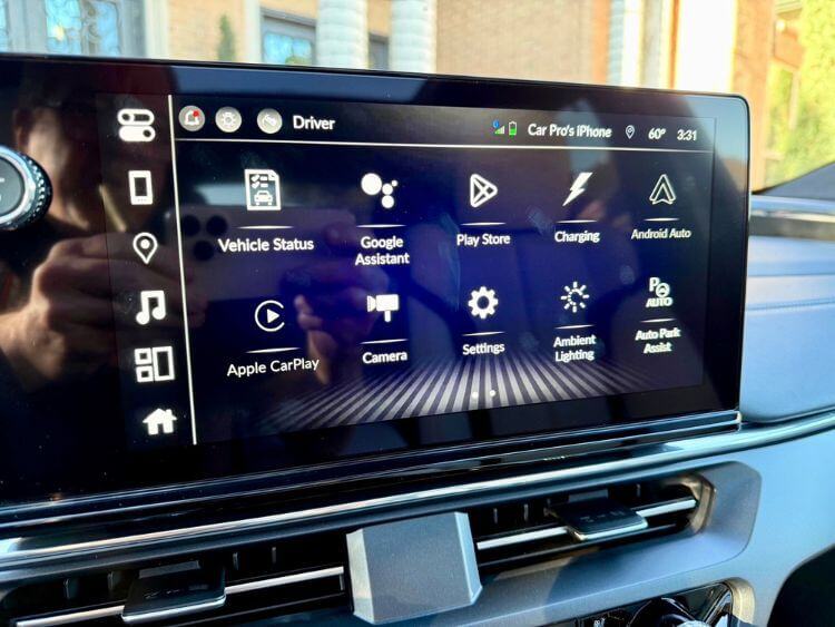 2024-acura-xdx-touchscreen-carpro