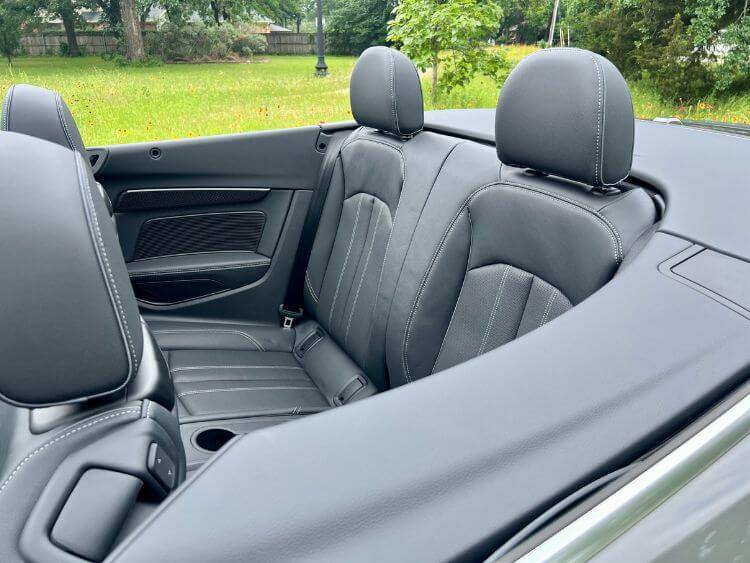 2024-audi-s3-cabriolet-rear-seats-carpro (1)