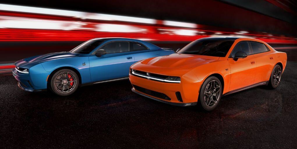 The 2024 Dodge Charger Daytona Scat Pack (shown in Bludicrous) and Dodge Charger Daytona R/T (shown in Peel Out) represent the first all-electric vehicles from the Dodge brand. Credit: Stellantis.