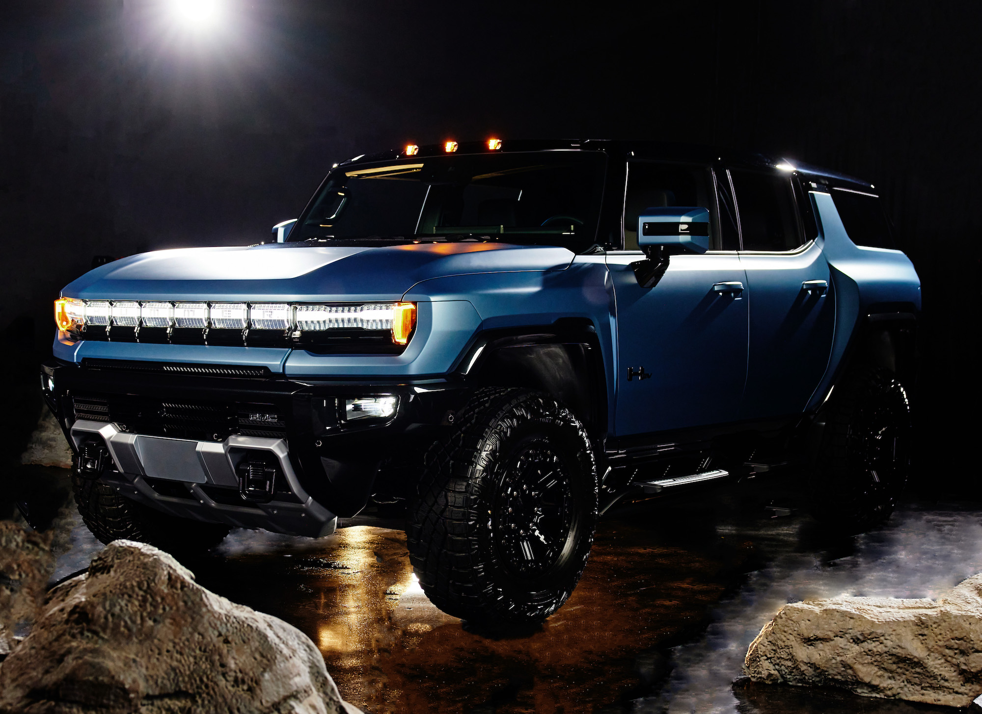 Electric GMC Hummer Pickup Now Offers 381 Miles Of Range   2024 Gmc Hummer Ev Omega Edition Suv Credit Gmc 