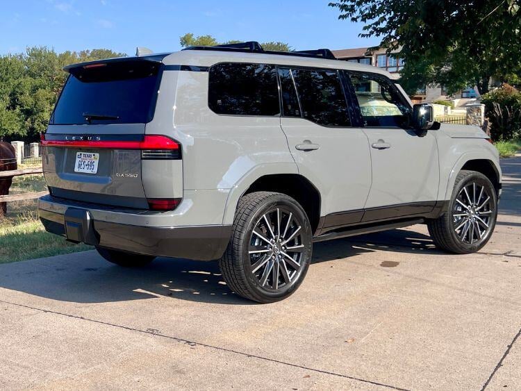 2024-lexus-gx-550-19jpg