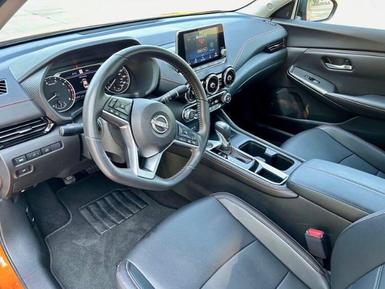 2024-nissan-sentra-interior-hero