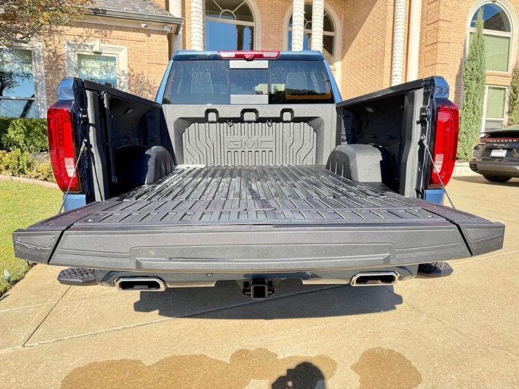 2025-GMC-sierra-1500-tailgate