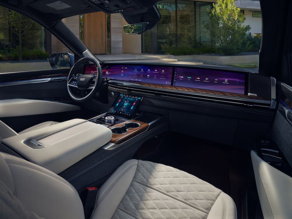 2025-cadillac-escalade-interior-credit-cadillac (1)