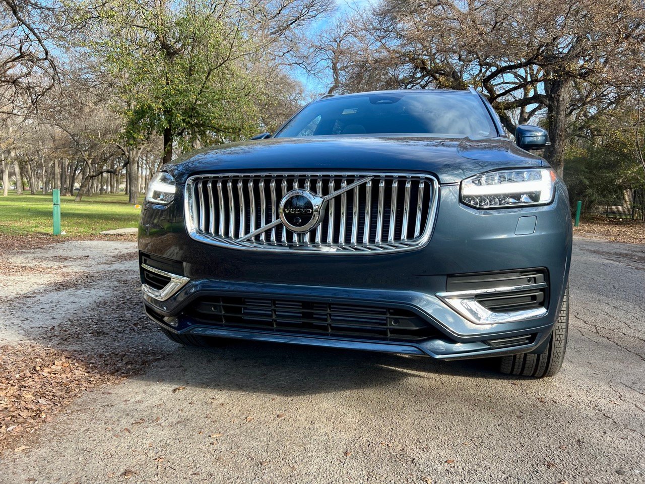 2023 Volvo XC90 Recharge AWD Ultimate: Bright theme review