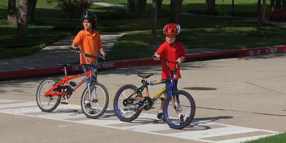 NHTSA-kids-on-bikes