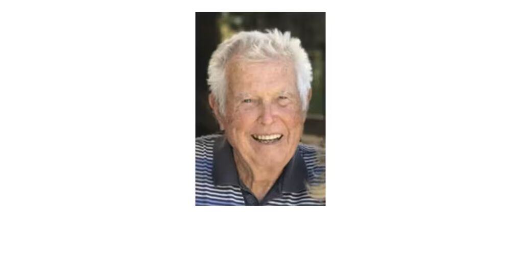 Former Kelley Blue Book publisher Bob Kelley passes away at age 96. Photo: Kelley Family.