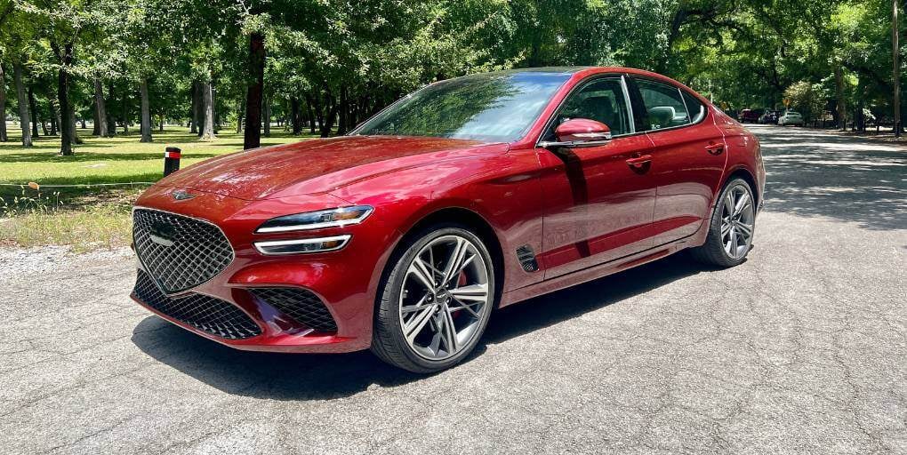 2024 Genesis G70 2.5T RWD Sport Prestige. Photo: CarPro.