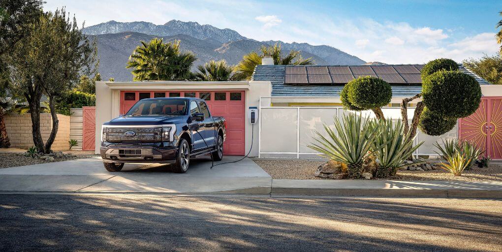 Ford and TXU Energy team up to offer daily free home EV charging hours. Credit: Ford.