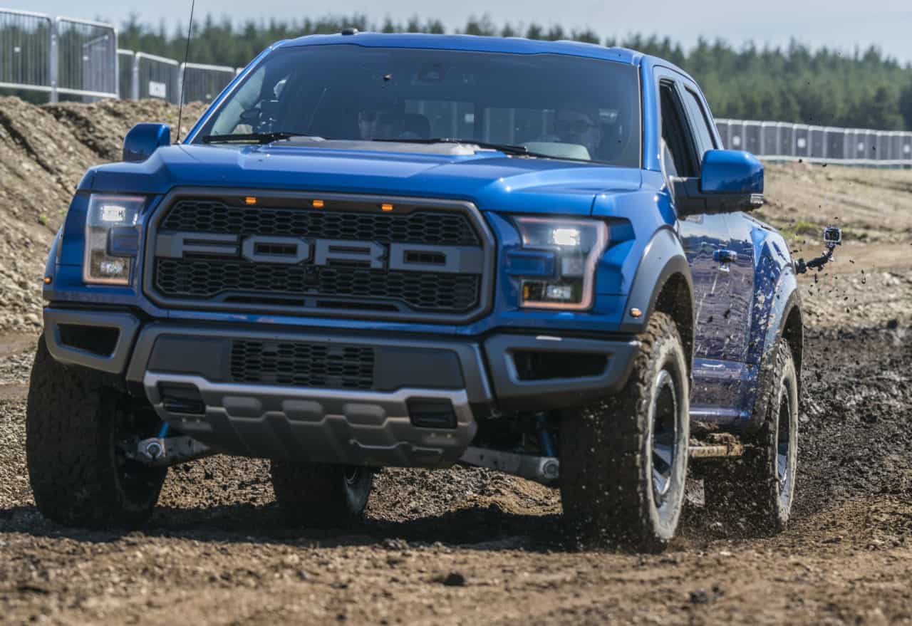 2017 Ford F-150 Raptor SuperCrew Review Photo Gallery