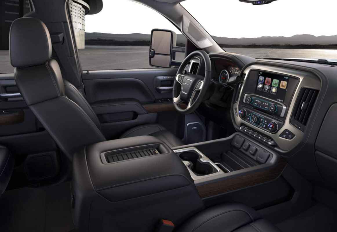 2017 GMC Sierra Denali 2500 HD Duramax Diesel Test Drive Photo Gallery